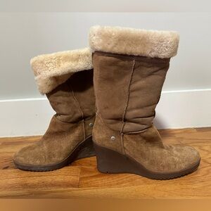 UGG Tan Shearling-Lined Wedge Boots -size 10